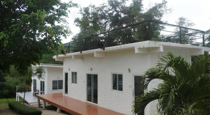 White Rock Resort Pak Chong Exterior foto